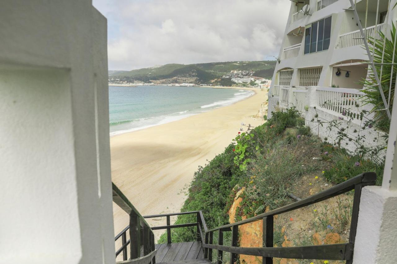 Ferienwohnung Casa Na Praia - All Family Near The Sea Sesimbra Exterior foto